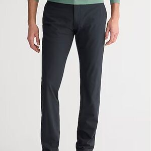 J. Crew AW005 484 Slim-fit Tech Pant For Men Black size 30/32 NWT